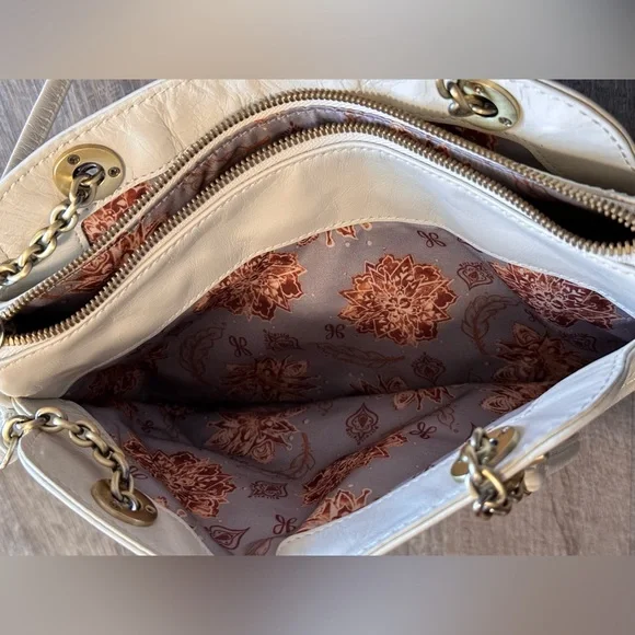 HOBO Refine Double Strap Shoulder Bag - Latte Cream with Gold Hardware - Picture 11 of 17